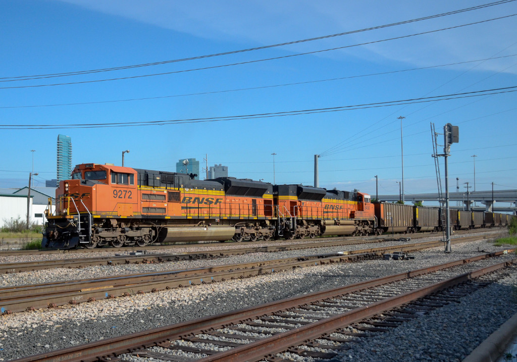 BNSF 9272